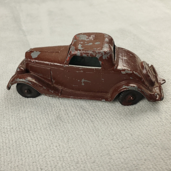 Vintage Hubley 1934 Ford Coupe #404 Diecast Model Car Antique Metal Toy 5 1/2" - Picture 9 of 12